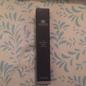 Adesse Hi Definition Liquid Lipstick